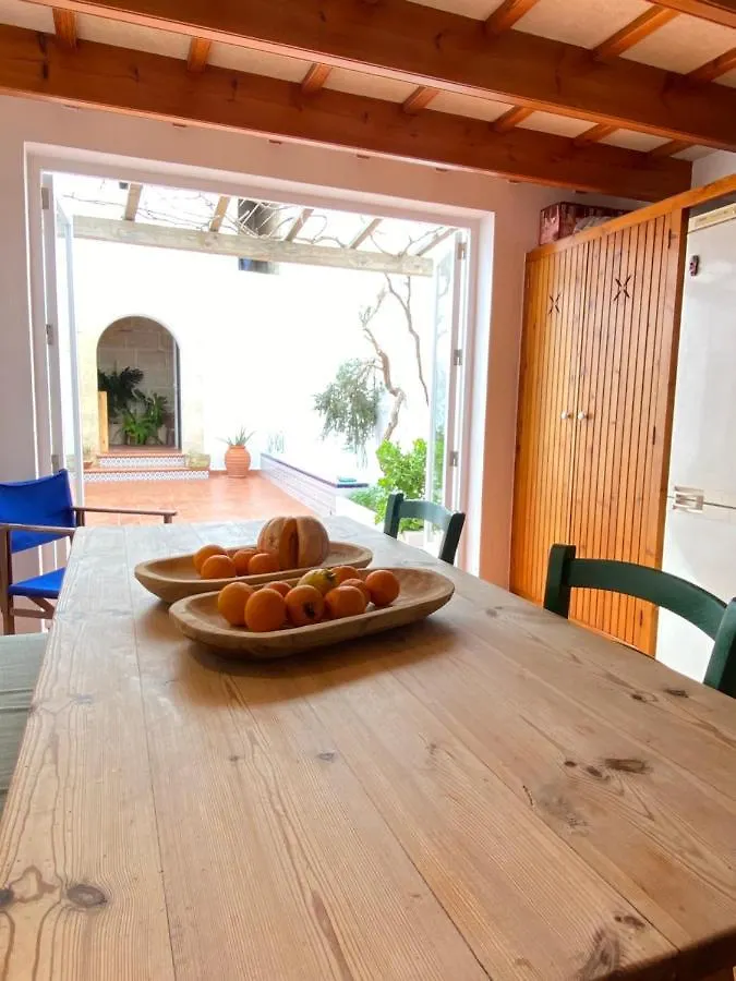Santa Rosalia Villa Ciutadella
